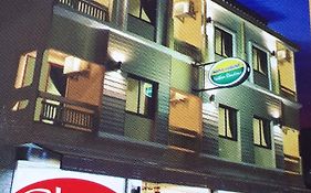 Nathon Residence Hotelโรงเเรมหน้าทอนเรสซิเด้นท์
